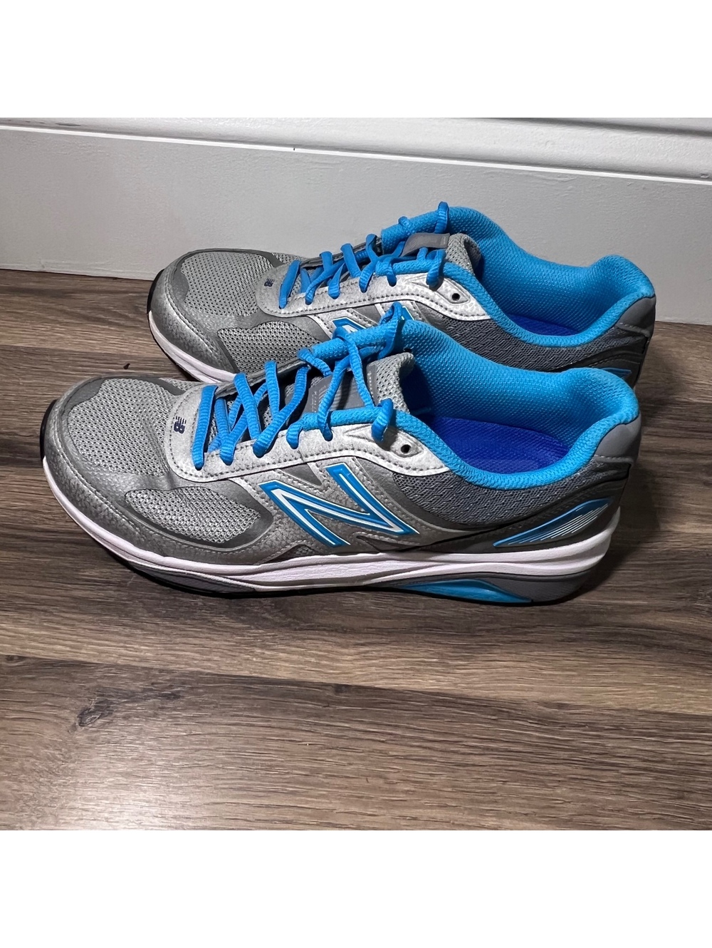 New Balance gray blue running shoes, women's size 8.5